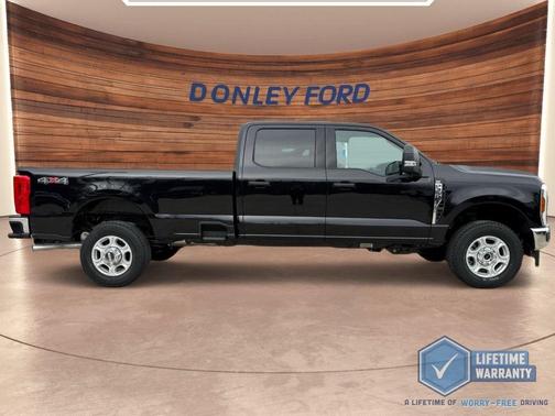 2025 Ford F-350 XLT