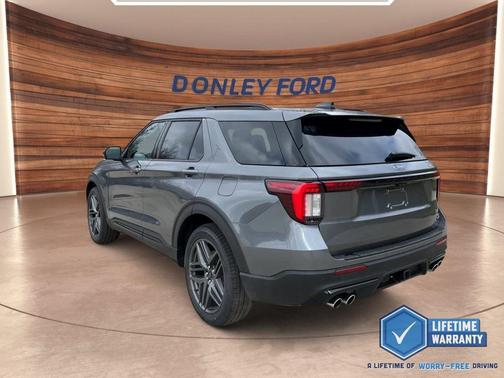 2025 Ford Explorer ST
