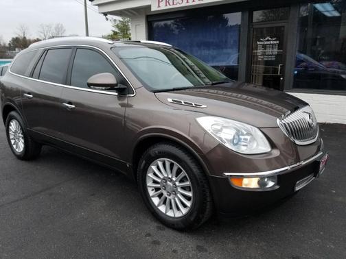 Photo 2 of 32 of 2008 Buick Enclave CXL