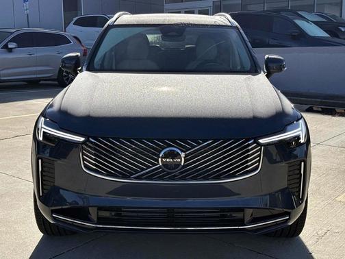 2026 Volvo XC90 Plug-In Hybrid T8 Ultra 7-Seater