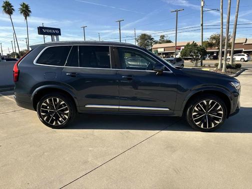 2026 Volvo XC90 Plug-In Hybrid T8 Ultra 7-Seater