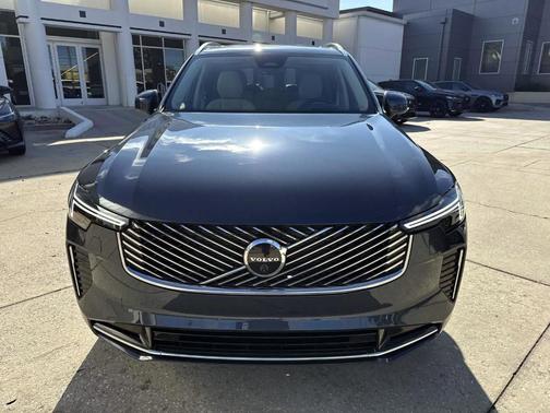 2026 Volvo XC90 B6 Ultra 7-Seater