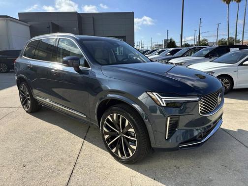 2026 Volvo XC90 B6 Ultra 7-Seater