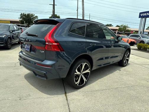 2025 Volvo XC60 Plug-In Hybrid T8 Ultra