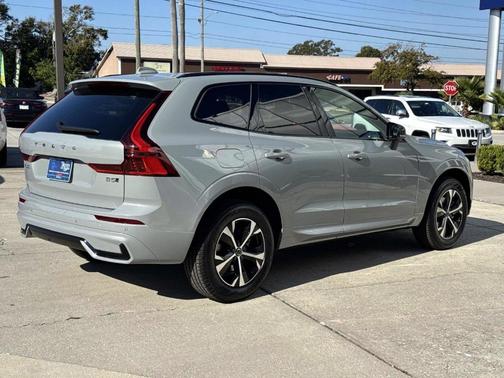 2026 Volvo XC60 B5 Core