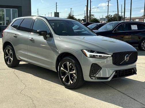 2026 Volvo XC60 B5 Core