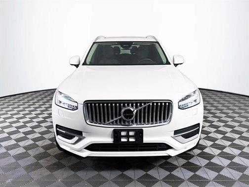 2024 Volvo XC90 B6 Plus Bright Theme 7-Seater