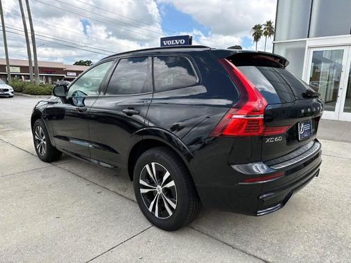 2025 Volvo XC60 Plug-In Hybrid T8 Core