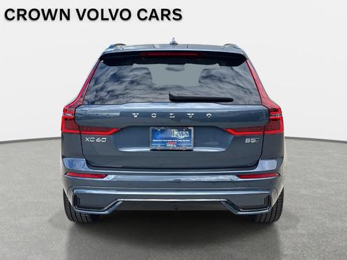 2026 Volvo XC60 B5 Ultra