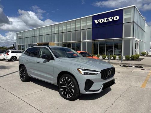 2026 Volvo XC60 B5 Ultra