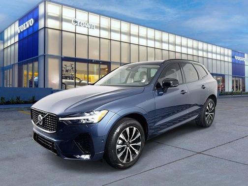 2024 Volvo XC60 B5 Plus Dark Theme