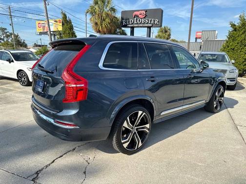 2025 Volvo XC90 B5 Ultra