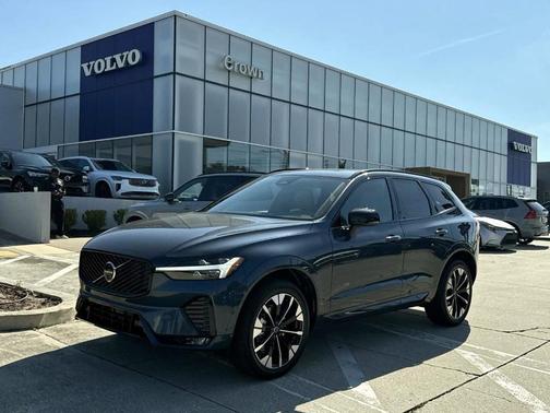 2026 Volvo XC60 B5 Plus
