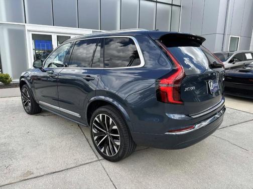 2026 Volvo XC90 B6 Ultra 6-Seater