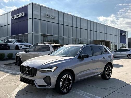 2026 Volvo XC60 B5 Plus