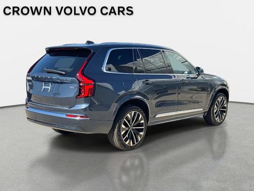 2026 Volvo XC90 B6 Plus 7-Seater