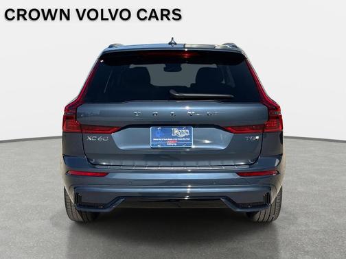 2026 Volvo XC60 Plug-In Hybrid T8 Ultra