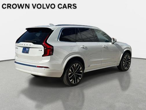 2026 Volvo XC90 B6 Ultra 7-Seater