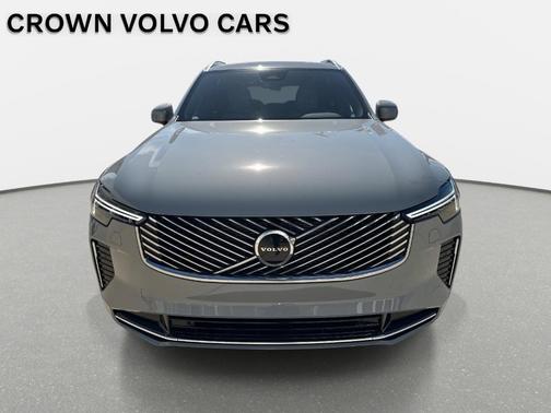 2026 Volvo XC90 B6 Core