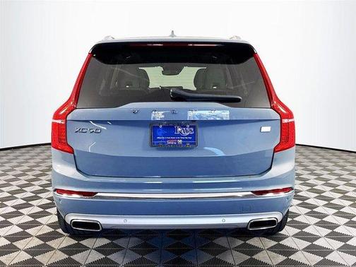 2021 Volvo XC90 Recharge Plug-In Hybrid T8 Inscription 7 Passenger