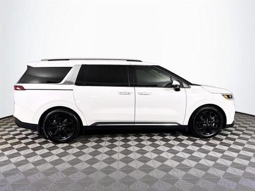 2022 Kia Carnival SX Prestige