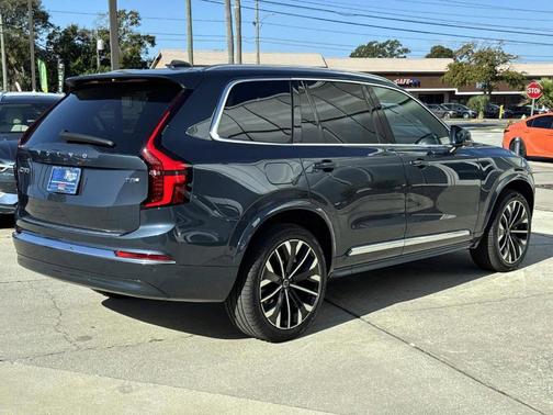 2026 Volvo XC90 Plug-In Hybrid T8 Plus 7-Seater