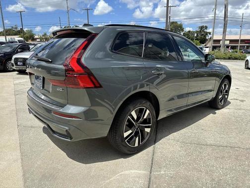 2026 Volvo XC60 B5 Core