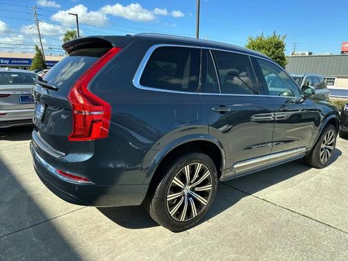 2025 Volvo XC90 B6 Plus 7-Seater