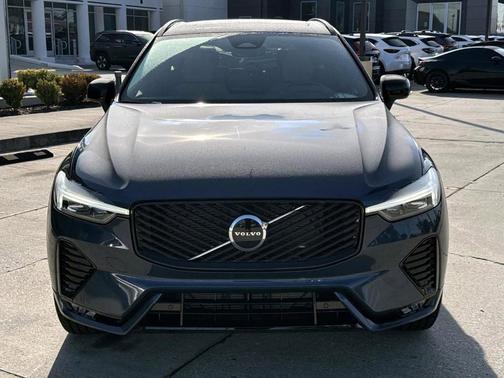 2026 Volvo XC60 B5 Core