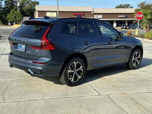 2026 Volvo XC60 B5 Core