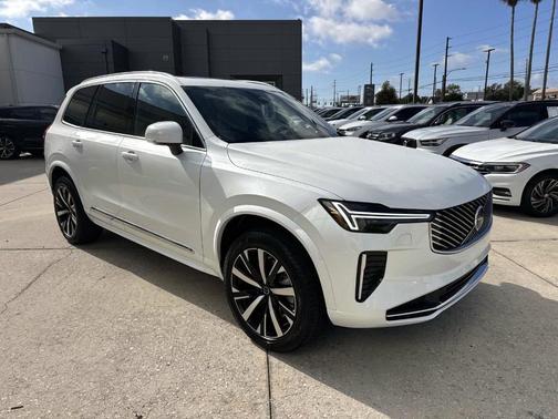 2026 Volvo XC90 B5 Core