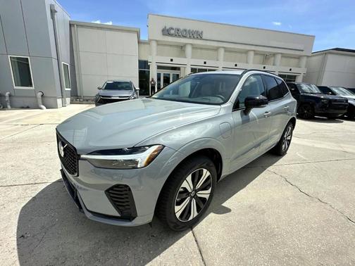 2025 Volvo XC60 Plug-In Hybrid T8 Core