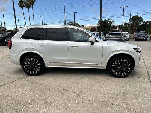2026 Volvo XC90 B5 Plus 7-Seater