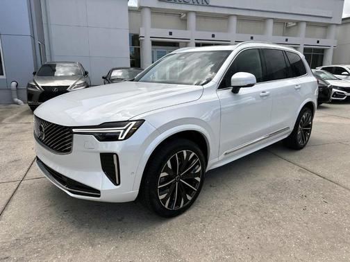 2026 Volvo XC90 B5 Plus 7-Seater