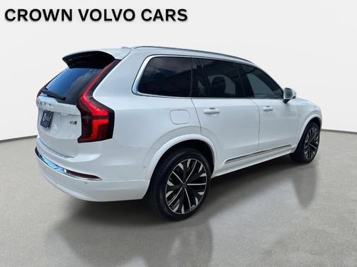 2026 Volvo XC90 B5 Plus 7-Seater