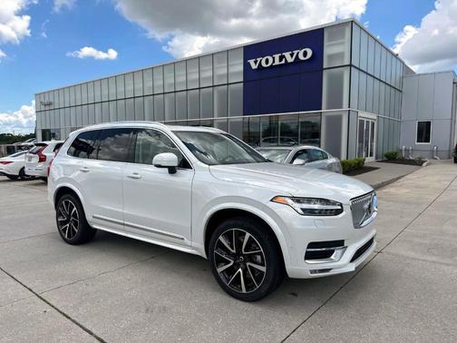 2025 Volvo XC90 B6 Plus 7-Seater