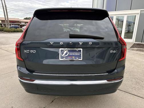 2026 Volvo XC90 B6 Plus 7-Seater