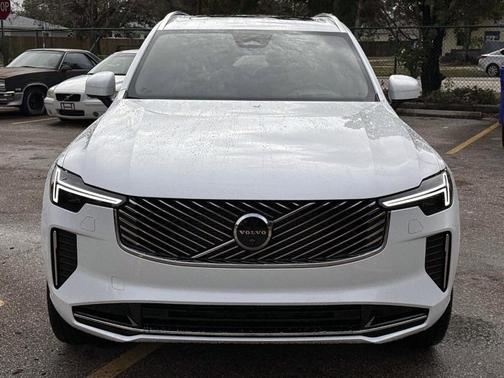 2026 Volvo XC90 B6 Ultra 6-Seater