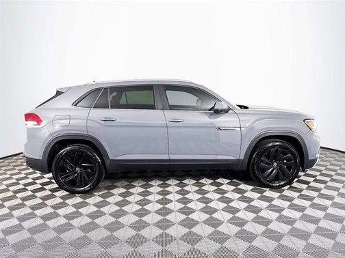 2021 Volkswagen Atlas Cross Sport 2.0T SE w/Technology