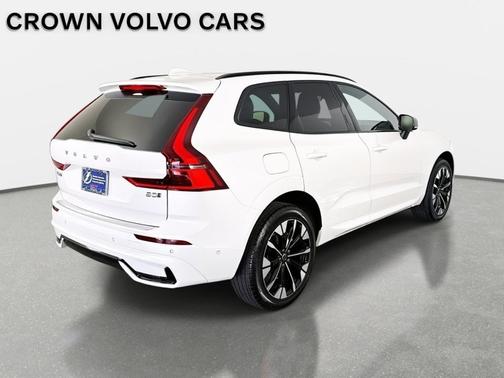 2026 Volvo XC60 B5 Plus