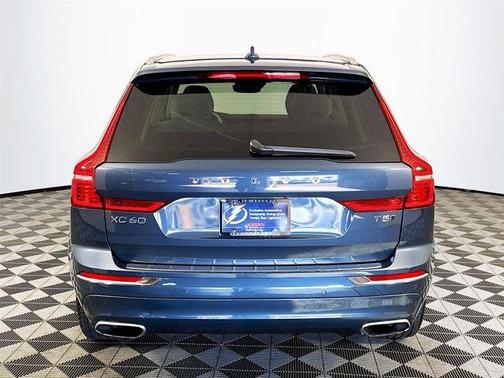 2021 Volvo XC60 T5 Inscription