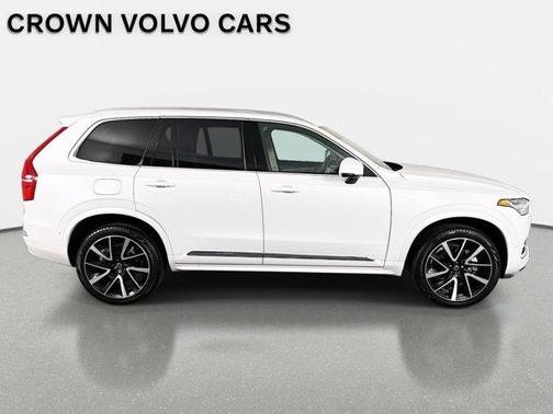 2024 Volvo XC90 B6 Ultimate Bright Theme 6-Seater