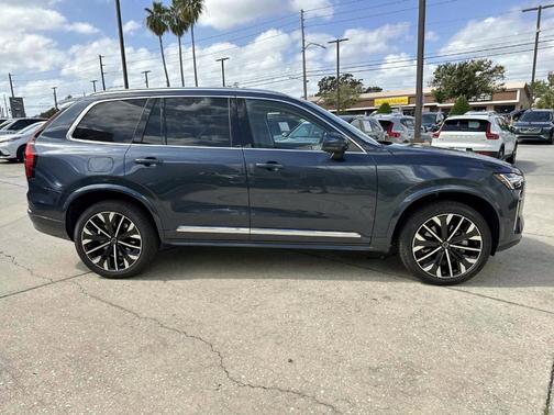 2026 Volvo XC90 B6 Ultra 7-Seater