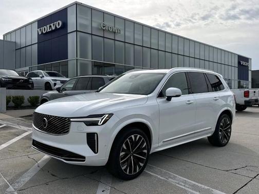 2026 Volvo XC90 B6 Plus 7-Seater