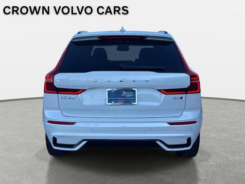 2026 Volvo XC60 B5 Core