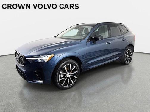 2024 Volvo XC60 B5 Plus Dark Theme