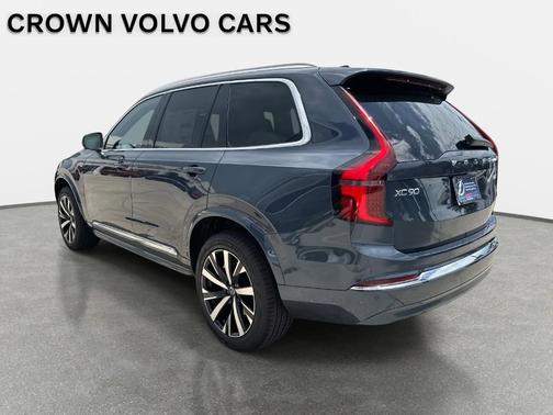 2026 Volvo XC90 B5 Core