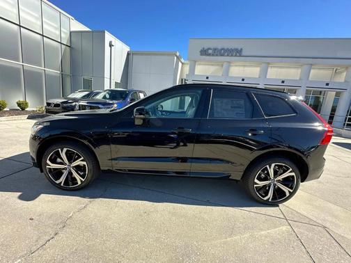 2025 Volvo XC60 Plug-In Hybrid T8 Ultra