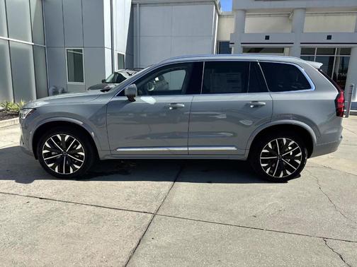 2026 Volvo XC90 B6 Ultra 7-Seater