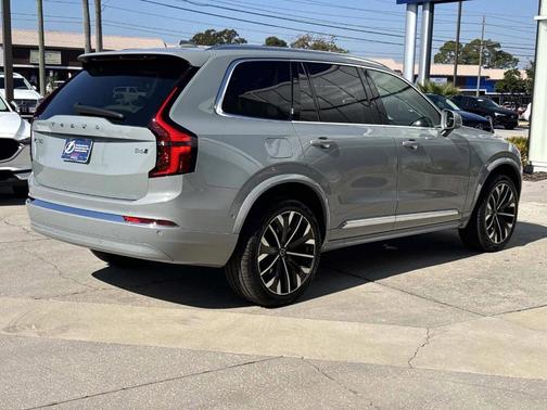 2026 Volvo XC90 B6 Ultra 7-Seater